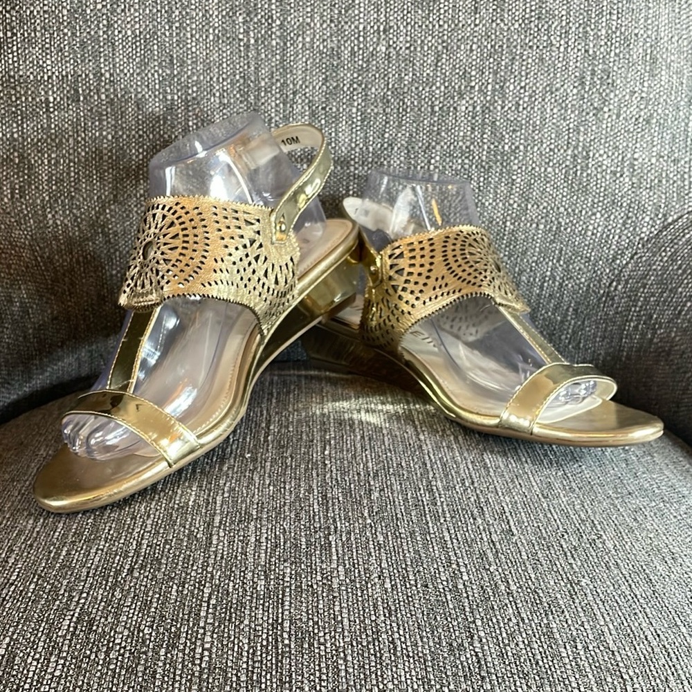 Anne Klein Gold Sandals